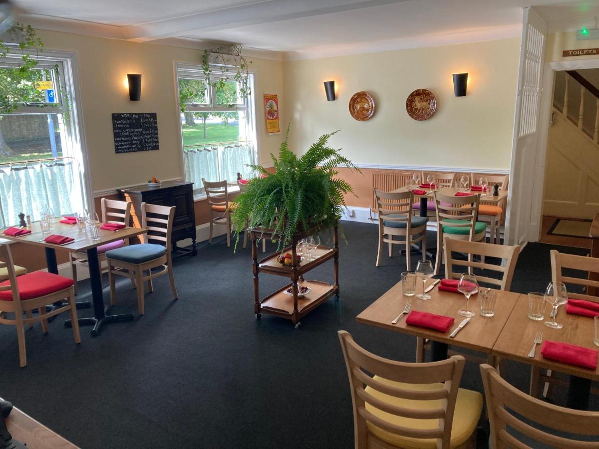 Newell Bistro And Rooms Sherborne  Bagian luar foto