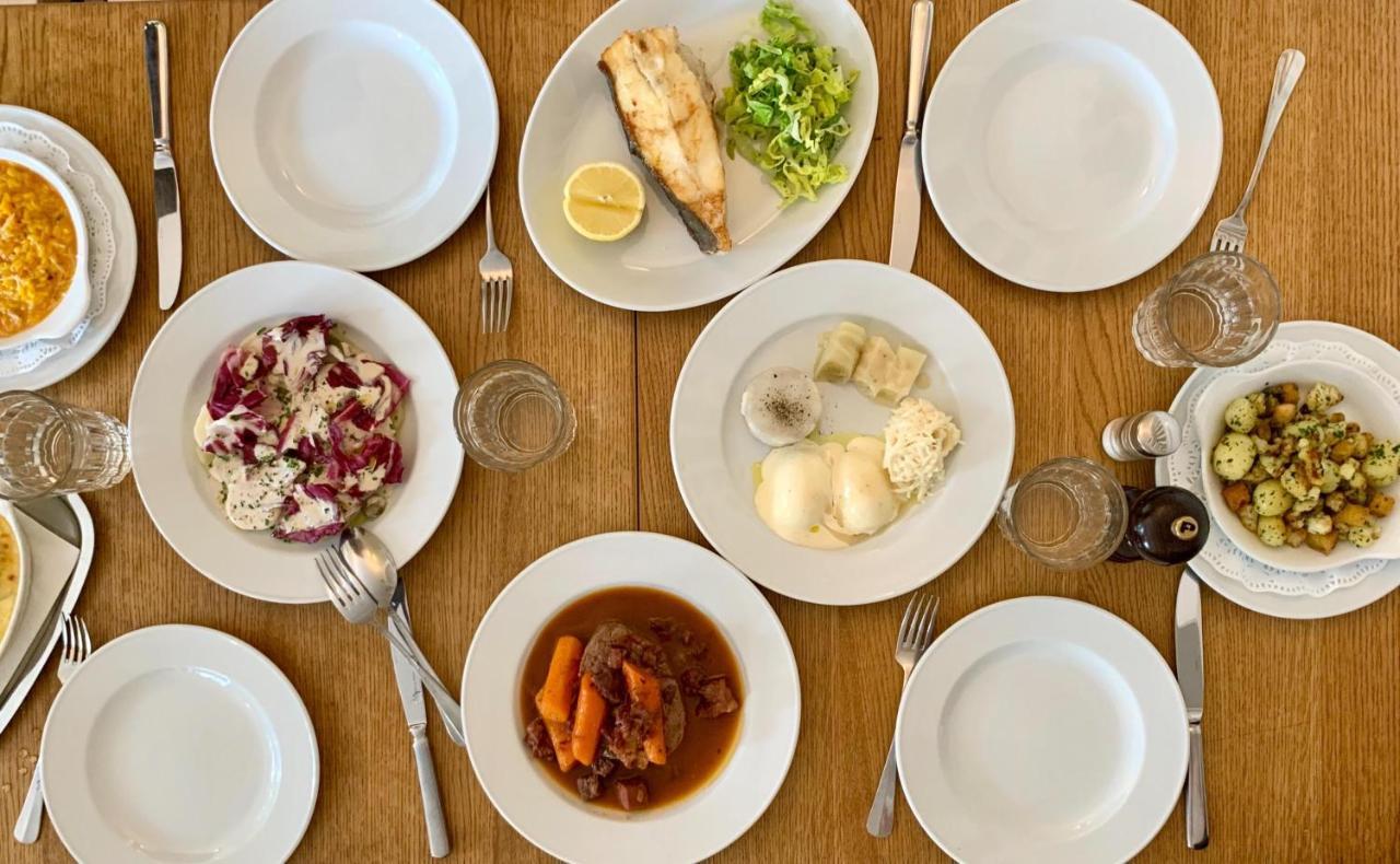 Newell Bistro And Rooms Sherborne  Bagian luar foto